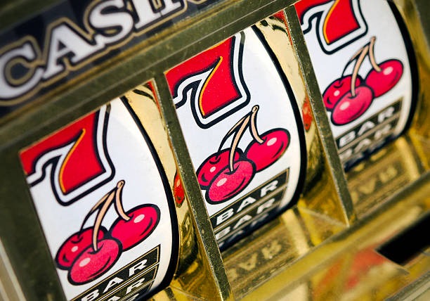 balap 4d slot game interface showing Aviator, Sweet Bonanza, and Gates of Olympus titles